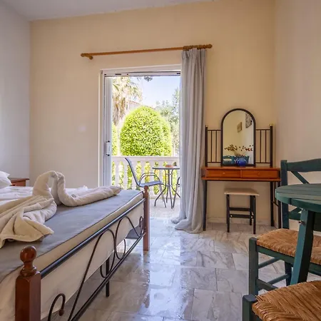 Kyprianos Appart hôtel