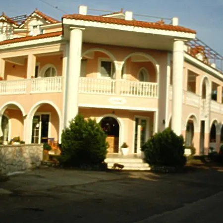 Kyprianos Apartahotel