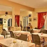 Kyprianos Lejlighedshotel Keri