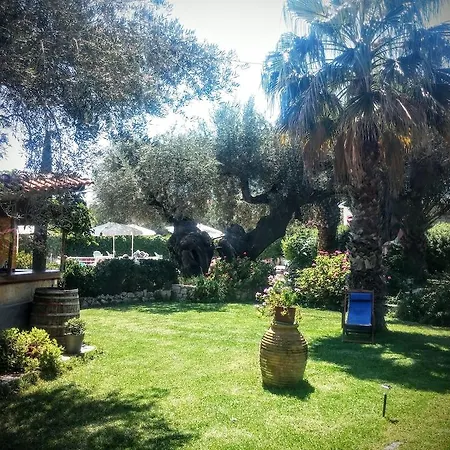 Kyprianos 3* Κερί