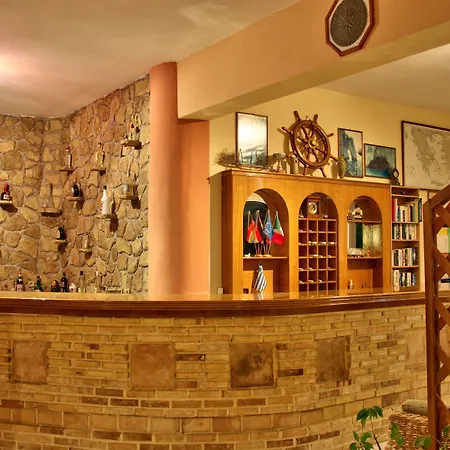 Kyprianos Lejlighedshotel