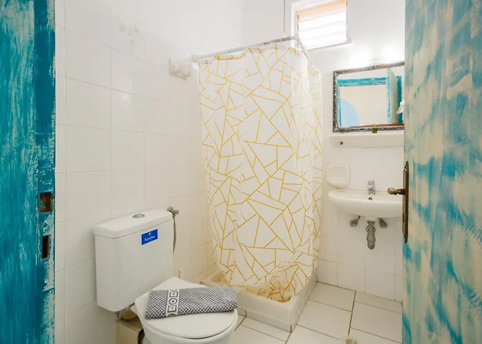 Apart Otel Kyprianos 4*