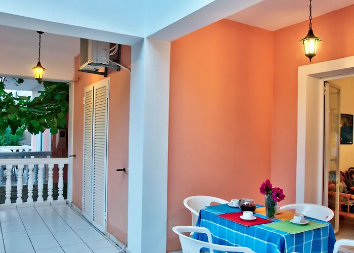 Apart Otel Kyprianos 4*