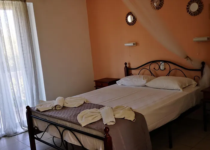 Apart Otel Kyprianos 4*