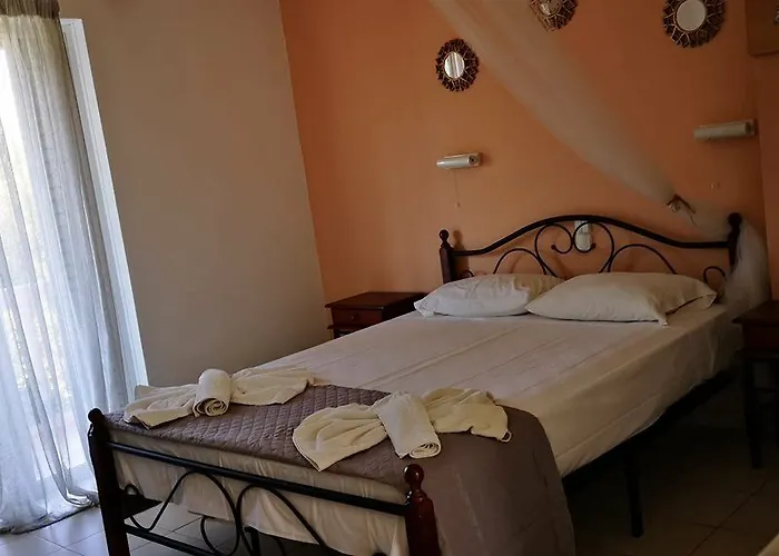 Apart Otel Kyprianos