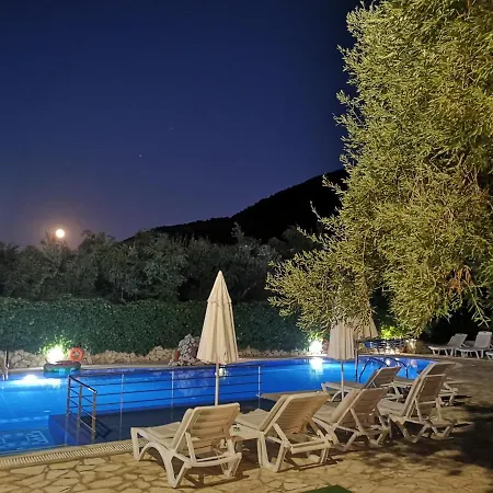 Kyprianos Apart Otel 4*