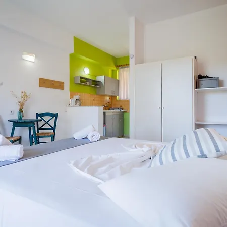 Kyprianos Apartmanhotel 4*