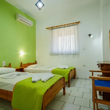 Kyprianos Apartmanhotel Kerí
