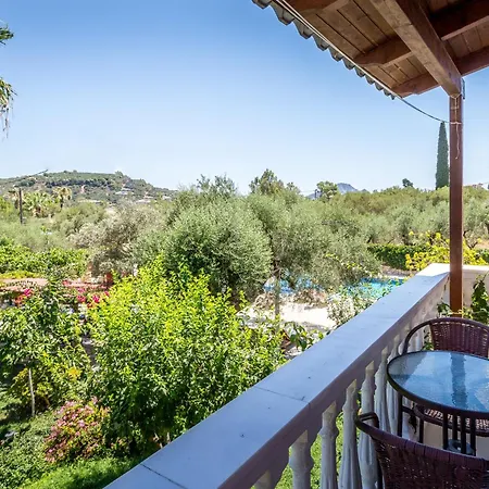 Apartmanhotel Kyprianos 4*